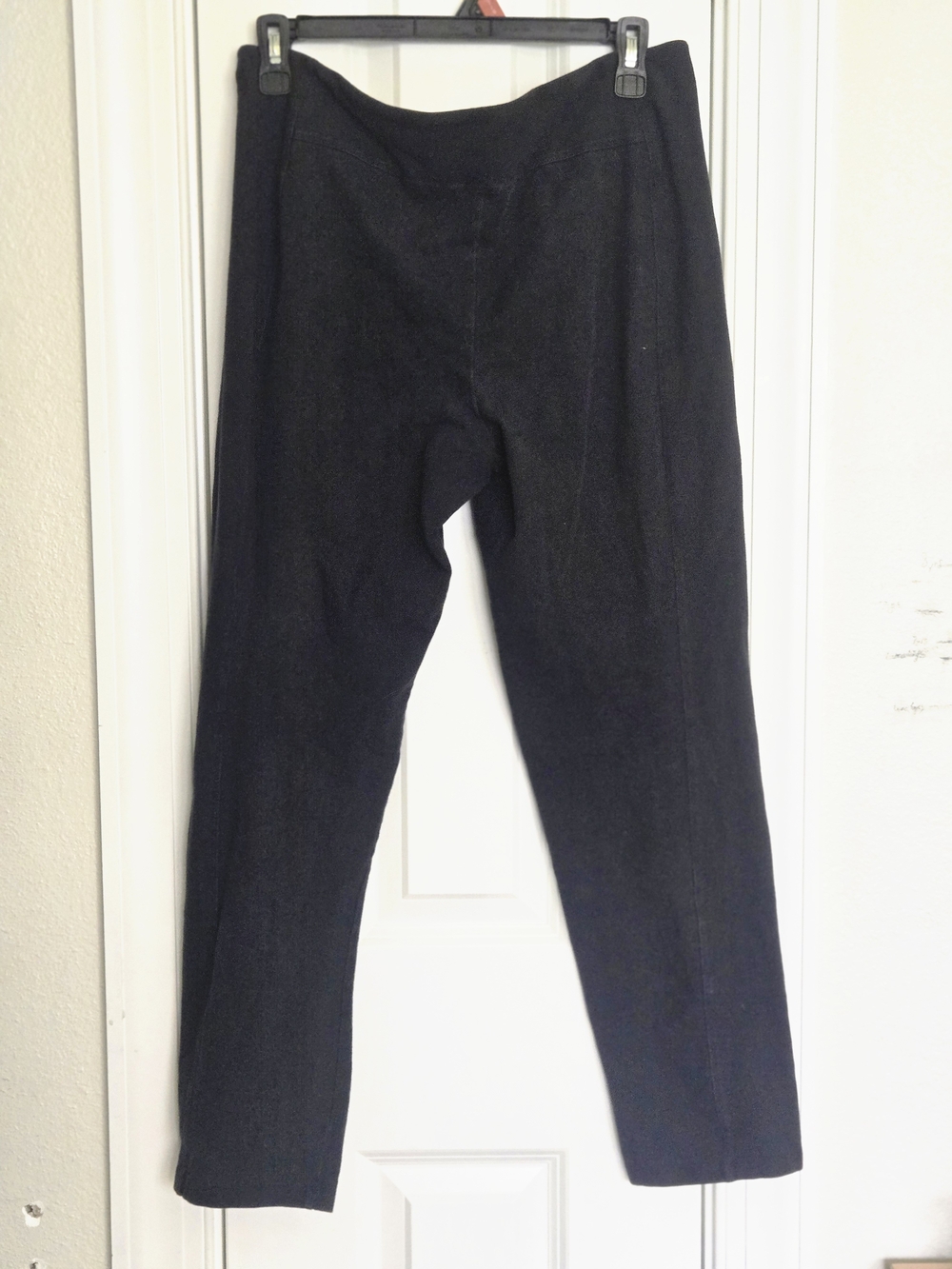Women with Control Black Straight-Leg Pull-On Pants - Picture 3 of 8